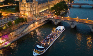 Dîner Panorámico Musical en París – Cena Crucero con Música en Vivo